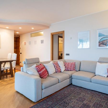 Como Lake - Apartment In Residence 5 Minutes From Lecco Center Galbiate エクステリア 写真