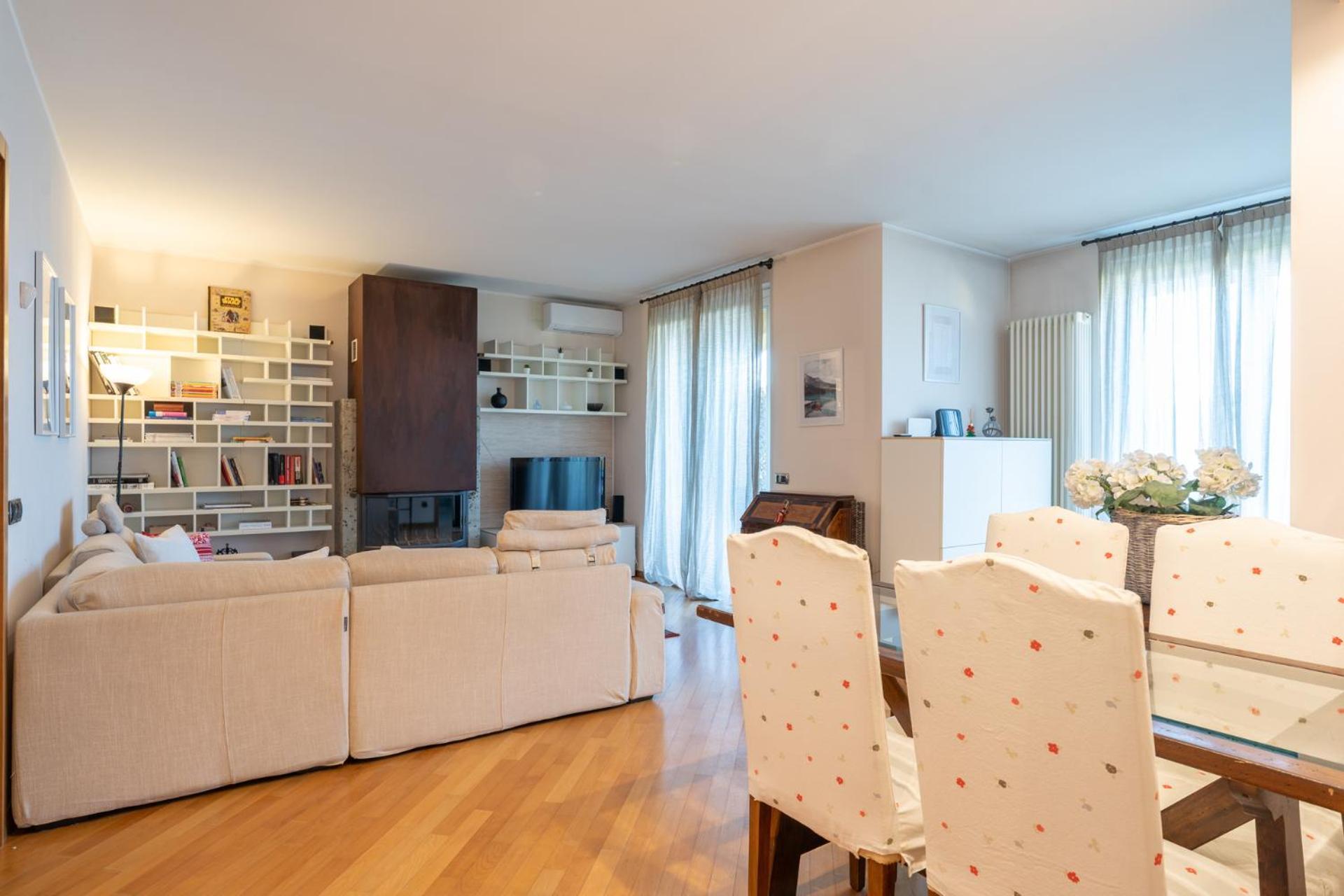 Como Lake - Apartment In Residence 5 Minutes From Lecco Center Galbiate エクステリア 写真