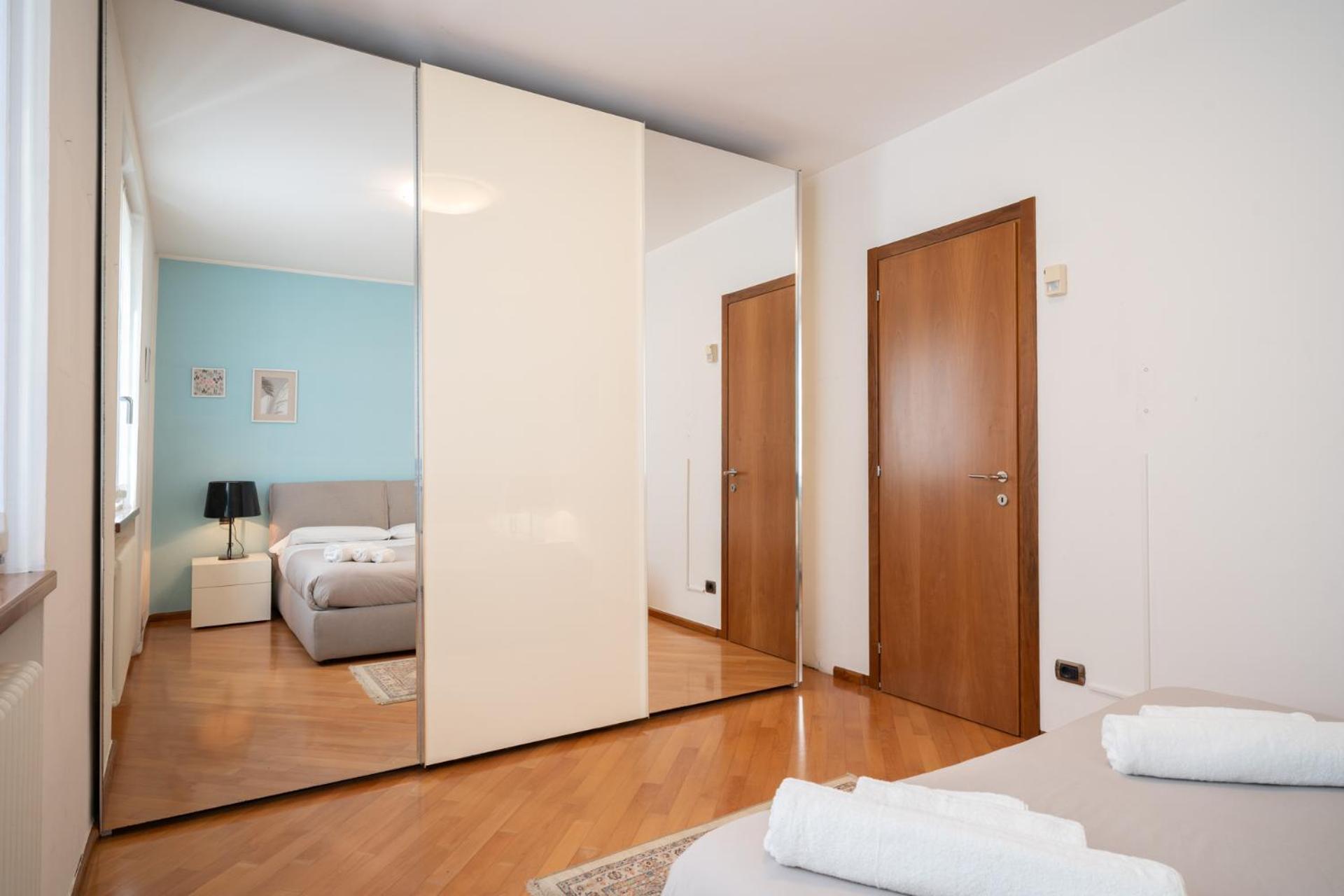 Como Lake - Apartment In Residence 5 Minutes From Lecco Center Galbiate エクステリア 写真