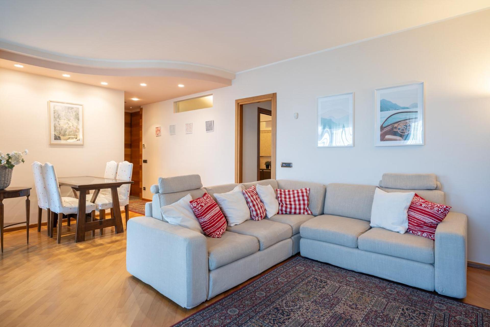 Como Lake - Apartment In Residence 5 Minutes From Lecco Center Galbiate エクステリア 写真